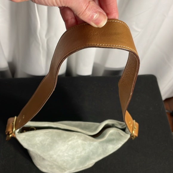 Light blue/grey suede coach hobo shoulder bag - Picture 3 of 8